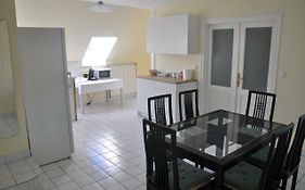 Villon Apartmanhaz